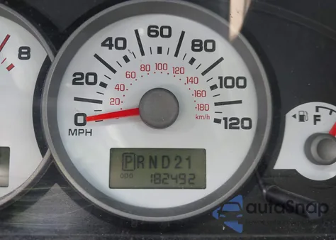 2006 Ford Escape Limited from USA, damaged, VIN 1FMYU04116KC05216